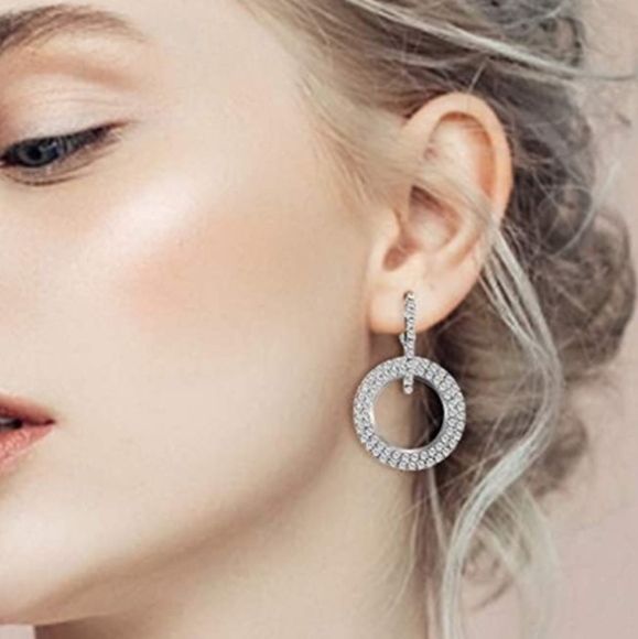 NEW Sparkle Circle CZ Silver Tone Earrings - Picture 6 of 7